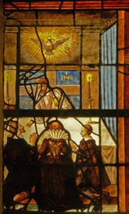 Ventana Charnier-6 que representa la Pascua de Resurrección y la Santa Comunión