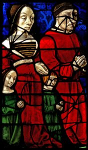 Ventana E1 que representa a los donantes Duque Jean II de Borbón y su esposa Catherine