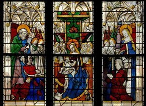 Ventana E3 que representa a la Virgen y el Niño entronizados: también los donantes con sus santos patronos (San Pedro y Santa Bárbara) de French School