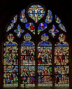Ventana que representa escenas de la Pasión de French School