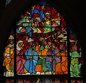 Ventana w16 que representa una escena del Juicio Final: los Condenados de French School