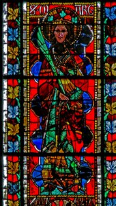 Ventana w202 que representa a Santa Margarita de French School