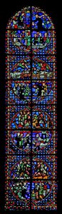 Ventana w4 que representa escenas de la Vida de Cristo de French School