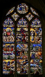 Ventana w7 que representa el Libro del Apocalipsis de San Juan de French School