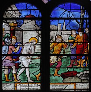 Ventana w7 representando una escena de la vida de Santa Bárbara