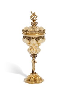 Copa y tapa, Núremberg, finales del siglo XVI de Friedrich Hillebrandt