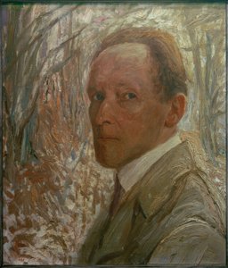 Autorretrato delante de árboles