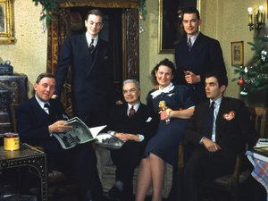 Familia y hogar en Dresde, Alemania, del Dr. Fritz Gustav Wentzel y su esposa Verna en...