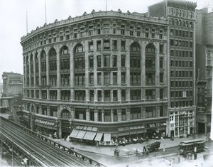 Tienda Departamental Saks y Compañía, Nueva York (foto de plata en gelatina) de G.P. Hall und Sohn