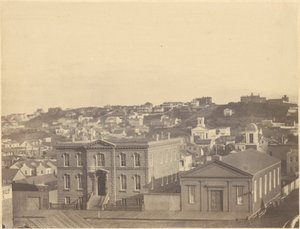 Vista desde la calle Kearny - en primer plano el Asilo de Huérfanos