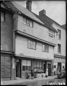 6-7 Gosford Street, Coventry, 1941 de George Bernard Mason