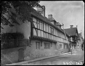 Escuela Bablake, Hill Street, Coventry, 1941 de George Bernard Mason
