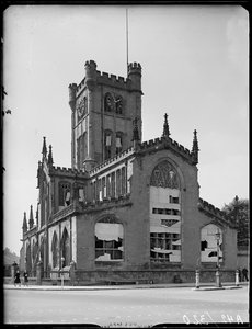Iglesia de San Juan Bautista, Fleet Street, Bablake, Coventry, 1941 de George Bernard Mason