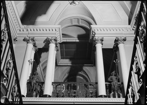 La Mansion House, High Street, Doncaster, 1942 de George Bernard Wood