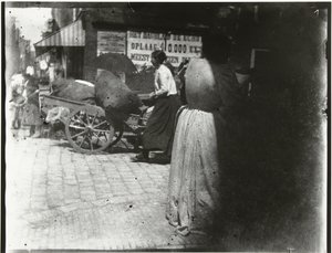 Actividad en la Houtkopersdwarsstraat y la Jodenbreestraat en Amsterdam de George Hendrik Breitner