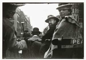 George Breitner y Marius Bauer en un carruaje en Londres de George Hendrik Breitner