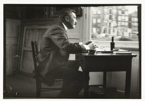 Retrato de Willem Witsen frente a la ventana de su barco de George Hendrik Breitner