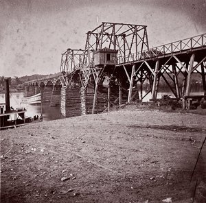 Puente sobre el río Tennessee en Chattanooga