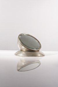Espejo de tocador orientable de Georges Djo Bourgeois