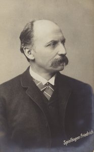Friedrich Spielhagen (1829-1911), novelista y traductor alemán (foto b/n) de German Photographer