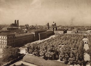 Munchen / Múnich: Vista de Múnich (foto en blanco y negro)