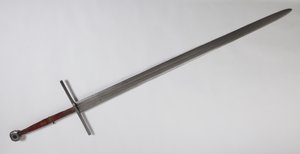 Espada de ceremonia, empuñadura decorada principios del siglo XVII