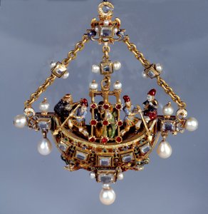 Arte alemán: colgante con forma de barco de German School