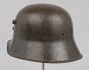 Casco de acero alemán o 