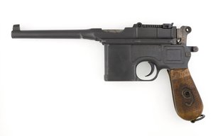 Pistola semiautomática Mauser C96 calibre 9 mm, modelo de exportación convertida a 9 mm Parabellum