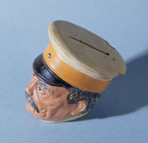 Hucha en forma del Canciller Otto von Bismarck (1815-98)