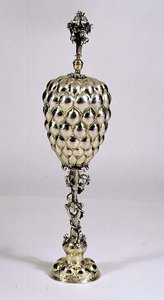 Copa y tapa en forma de piña, Núremberg, c.1620 de German School