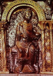Santuario del Emperador Carlomagno (742-814), (detalle) mostrando al Emperador Lotario I (795-855) en su trono, 1215 de German School