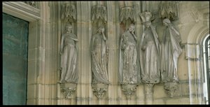 Las cinco vírgenes necias, figuras de jamba del Portal del Paraíso, figuras talladas c.1250, pórtico construido c.1350 de German School