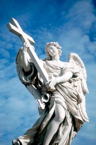 Ángel llevando una cruz, del Ponte St Angelo, Roma, Italia, 1669 de Gian Lorenzo Bernini