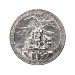 Medalla de la Real Sociedad Geográfica: Expedición antártica de Scott 1902-1904, c.1904 (plata)