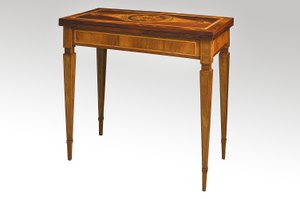 Mesa de Giuseppe Maggiolini