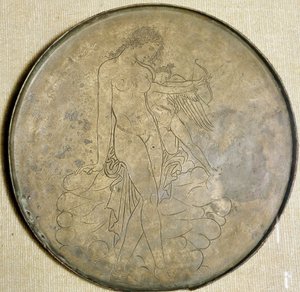 Arte griego: Afrodita y Eros. Espejo de bronce. 350 a.C., Museo del Louvre