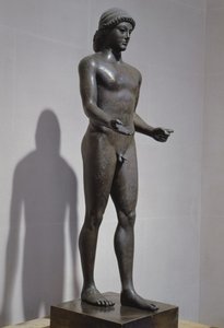 El Apolo de Piombino de Greek