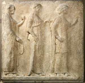 Las Tres Gracias, relieve del Pasaje de los Theores, de Thasos, c.470 a.C. (mármol) de Greek