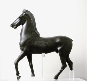 Estatuilla de bronce de un caballo, finales del siglo II a.C. (bronce) de Greek Roman School