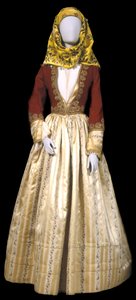 Traje femenino de ciudad de Ydra de Greek School