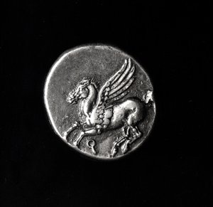 Reverso de una moneda que representa a Pegaso, de Corinto, 700-300 a.C.