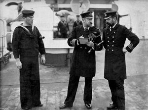Un mensaje para el capitán del acorazado HMS Magnificent, 1896