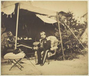 Oficiales Sentados en una Tienda, Camp de Châlons de Gustave Le Gray