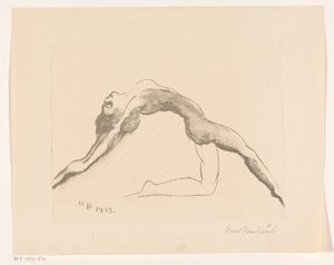 Mujer desnuda saltando hacia atrás