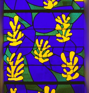 Árbol de la Vida" Vidriera detrás del altar de la Capilla del Rosario, Vence de Henri Matisse