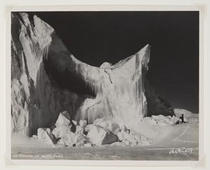 Un iceberg en pleno verano de Herbert Ponting