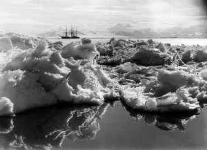 La Terra Nova en el sonido de McMurdo, Antártida