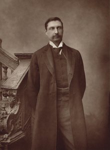 Retrato del escritor Sir Henry Rider Haggard de Herbert Rose Barraud