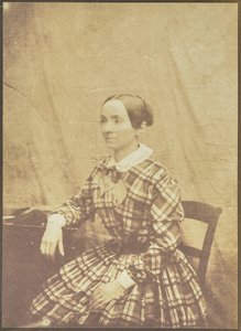 [Retrato de una mujer sentada] de Hippolyte Bayard